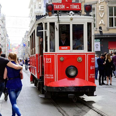 دربارۀ استانبول بیشتر بدانید